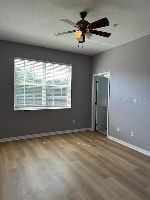 For Rent: $2,250 (2 beds, 2 baths, 1293 Square Feet)