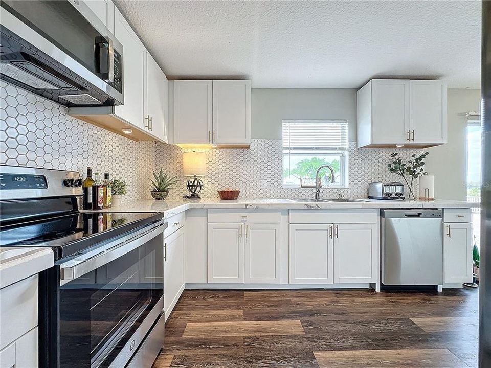 Brand new cabinetry and Brand new kitchen appliances