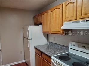 For Rent: $1,200 (1 beds, 1 baths, 632 Square Feet)