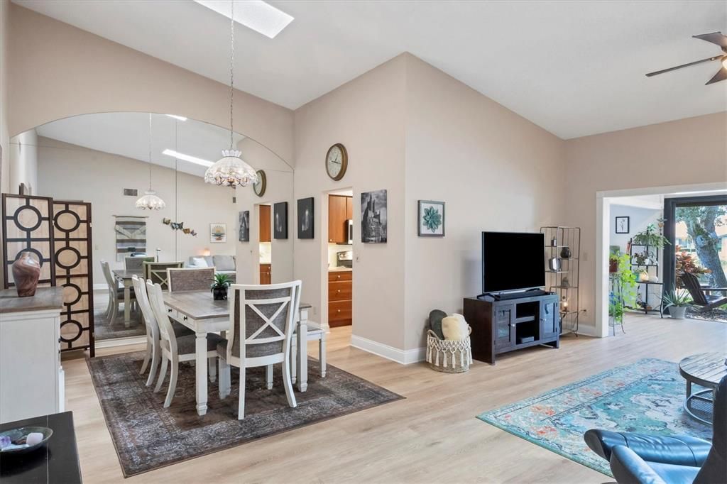 Dining area off kitchen and great room