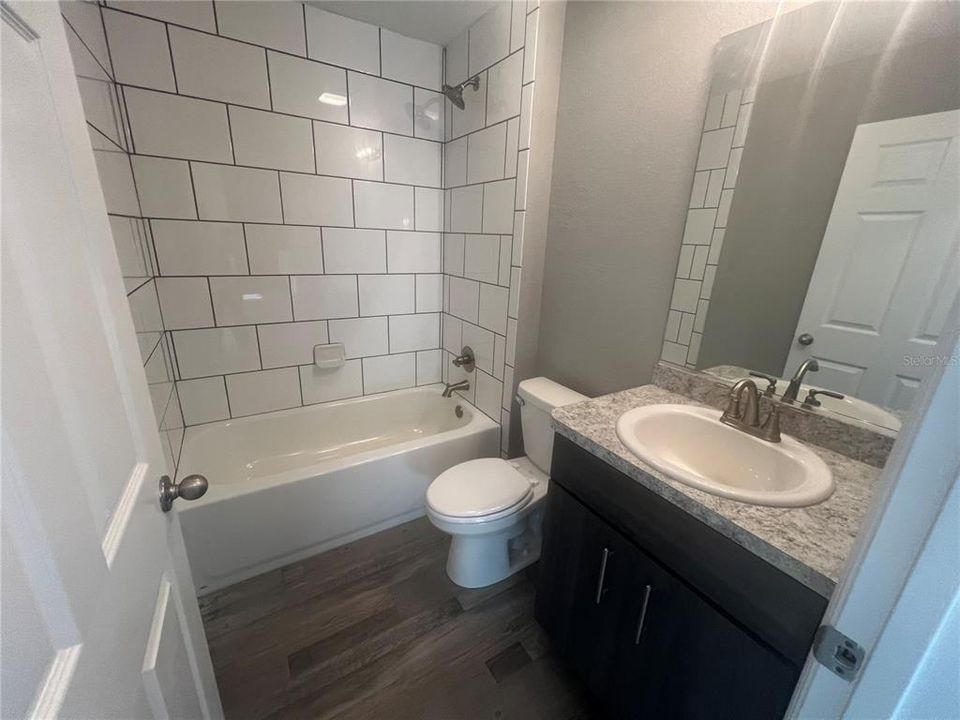 For Rent: $1,695 (3 beds, 2 baths, 1416 Square Feet)