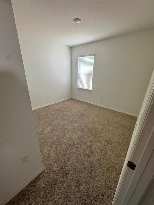 For Rent: $2,200 (4 beds, 2 baths, 1867 Square Feet)