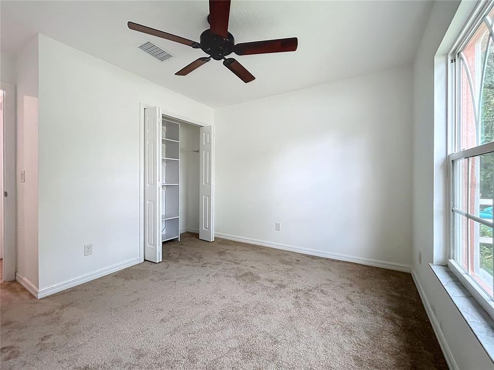 For Sale: $467,600 (3 beds, 2 baths, 1336 Square Feet)