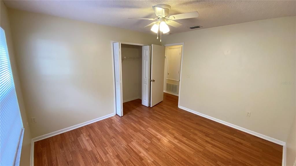 For Rent: $1,950 (3 beds, 2 baths, 1266 Square Feet)