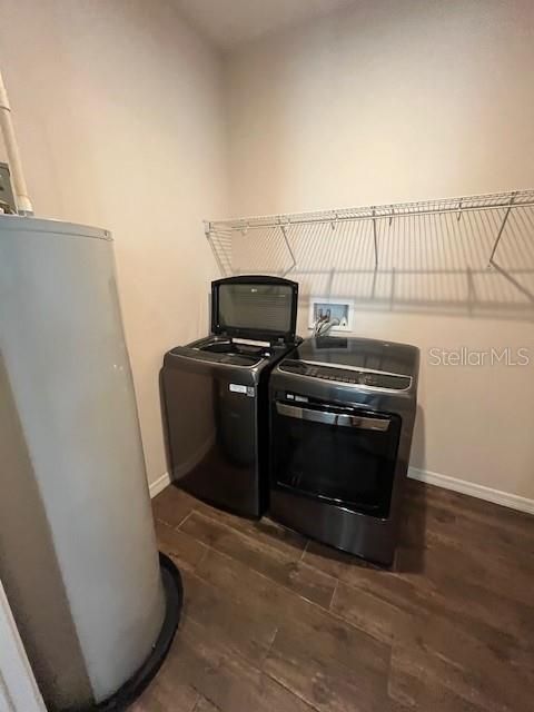 For Rent: $3,300 (3 beds, 2 baths, 2283 Square Feet)