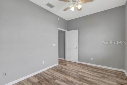 For Sale: $320,000 (2 beds, 2 baths, 1225 Square Feet)