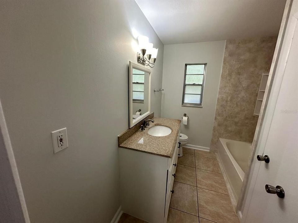 For Rent: $2,700 (3 beds, 2 baths, 1537 Square Feet)