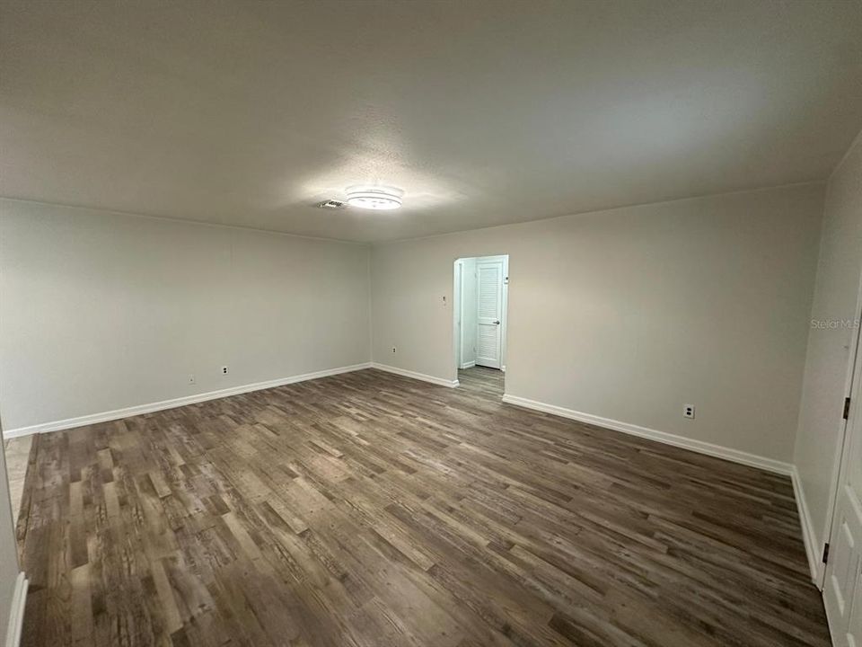 For Rent: $2,700 (3 beds, 2 baths, 1537 Square Feet)