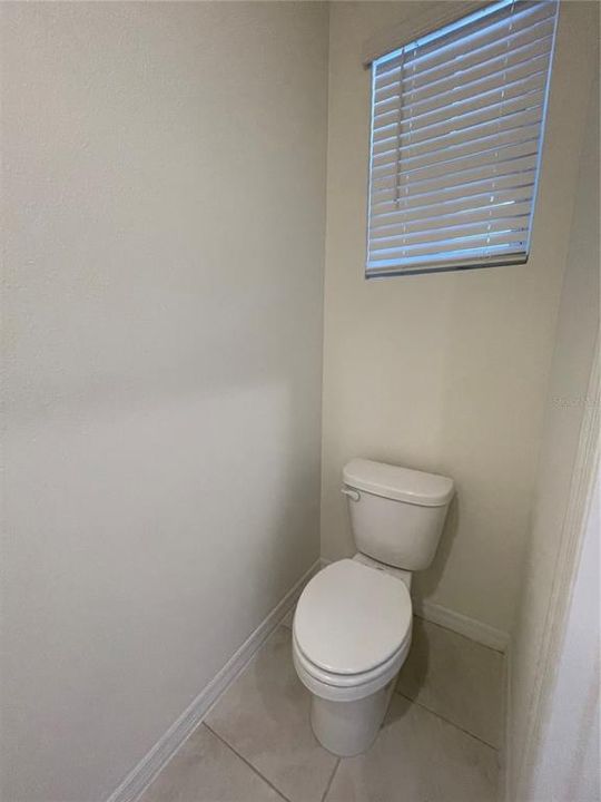 For Rent: $1,990 (3 beds, 2 baths, 1820 Square Feet)