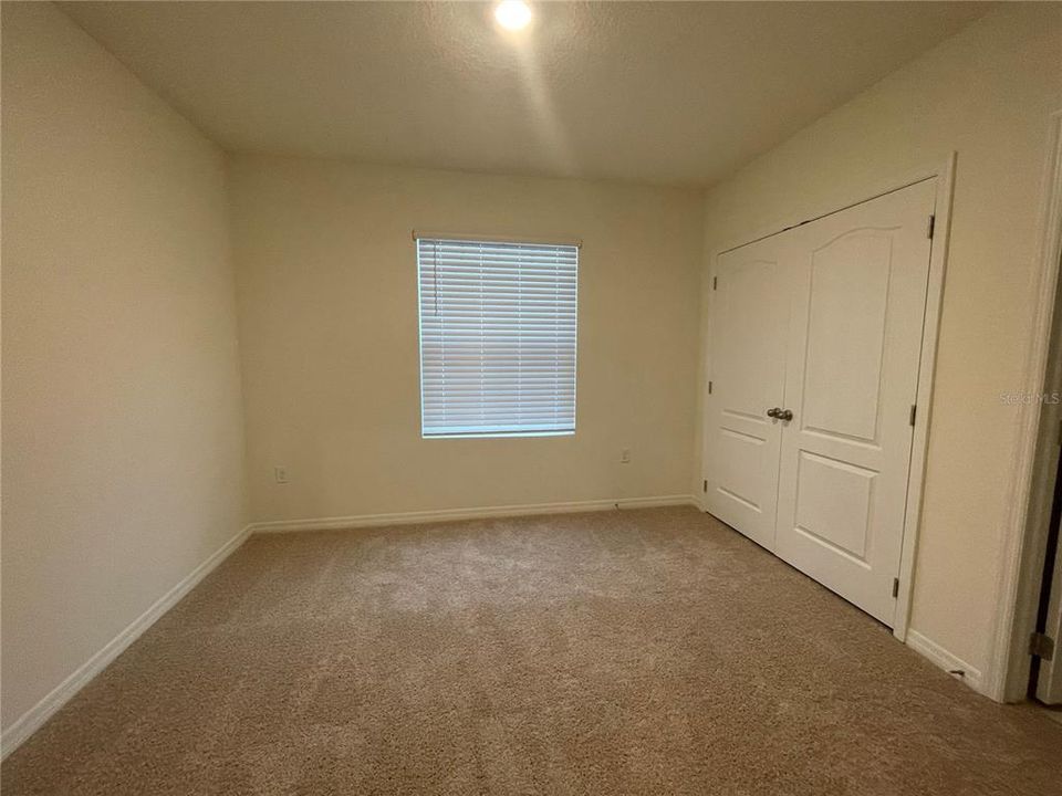 For Rent: $1,990 (3 beds, 2 baths, 1820 Square Feet)