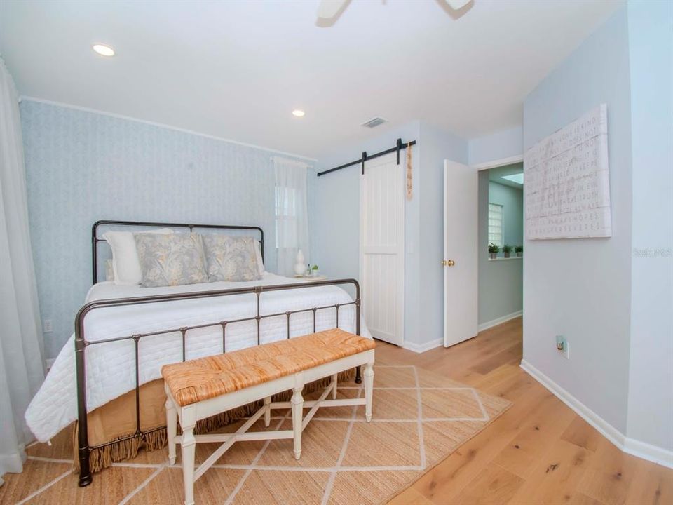 Active With Contract: $795,000 (2 beds, 2 baths, 1584 Square Feet)