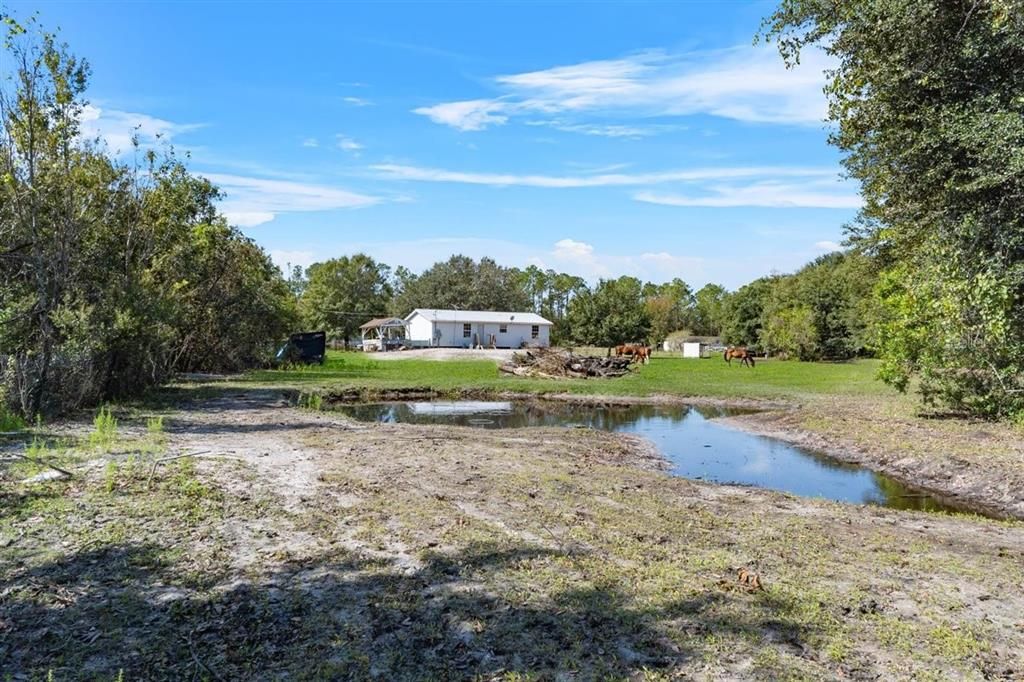 Active With Contract: $225,000 (3 beds, 2 baths, 1056 Square Feet)