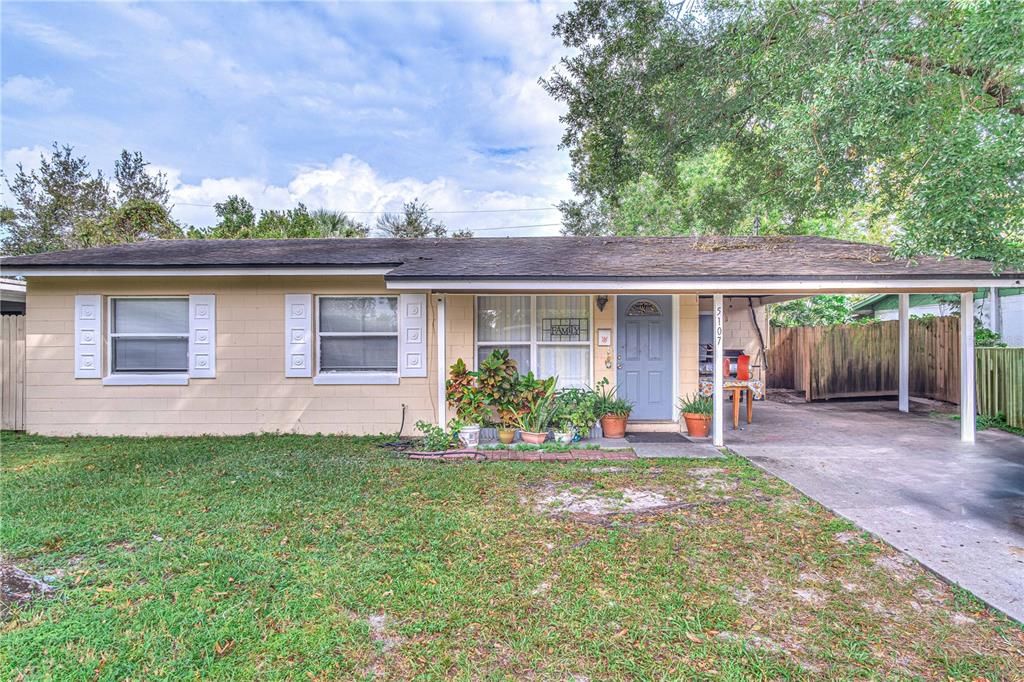 For Sale: $244,999 (3 beds, 1 baths, 910 Square Feet)