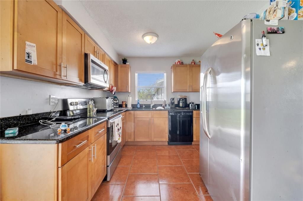 For Sale: $329,995 (4 beds, 1 baths, 1278 Square Feet)