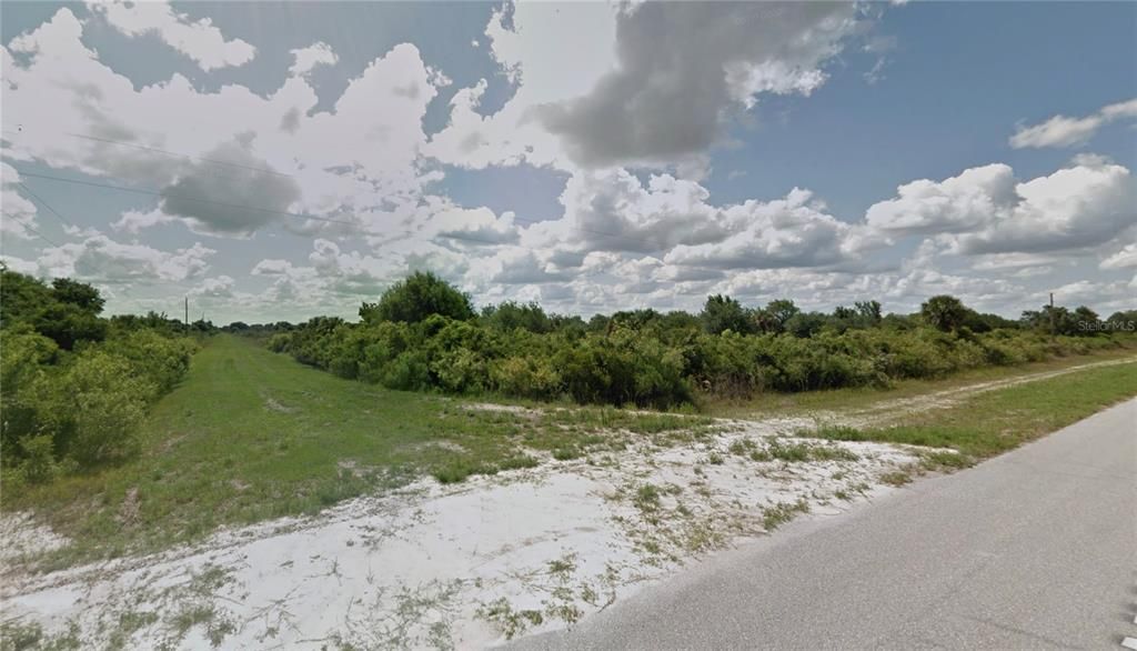 En Venta: $25,995 (1.25 acres)