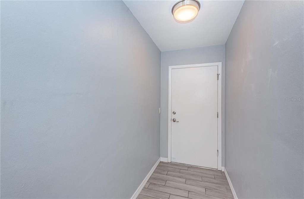 For Sale: $138,000 (2 beds, 2 baths, 855 Square Feet)