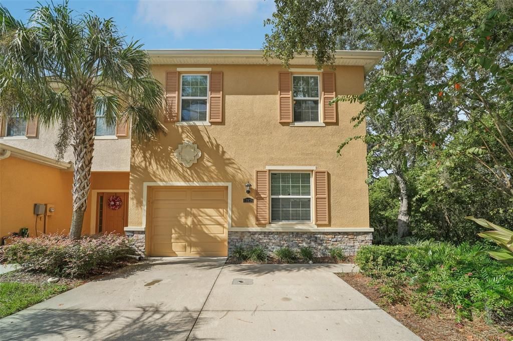 For Sale: $349,900 (3 beds, 2 baths, 1704 Square Feet)