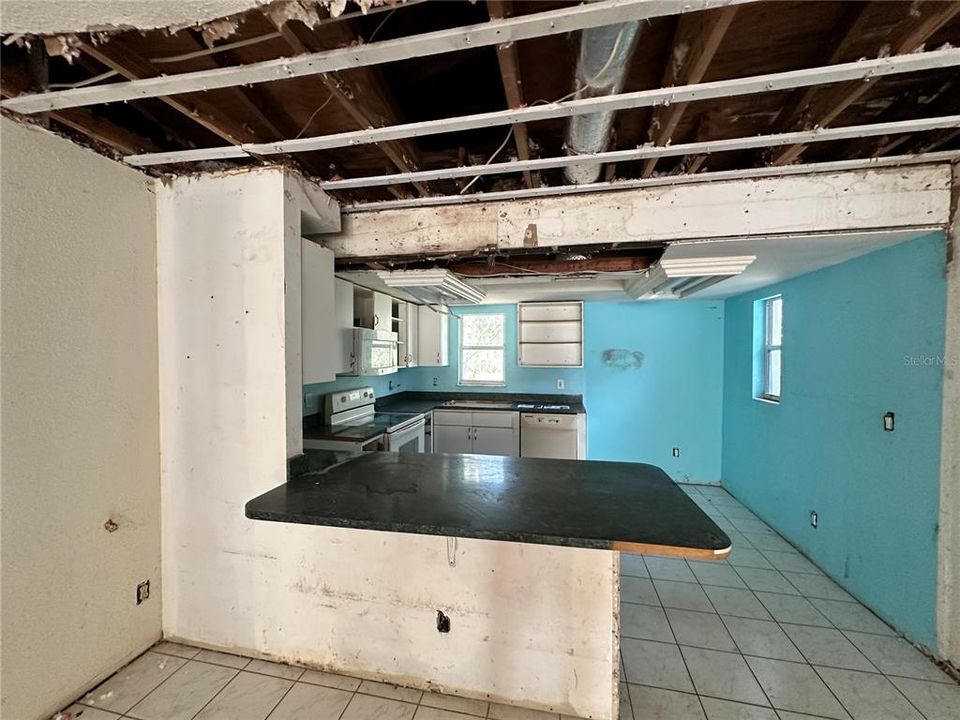 En Venta: $319,900 (3 camas, 2 baños, 1737 Pies cuadrados)