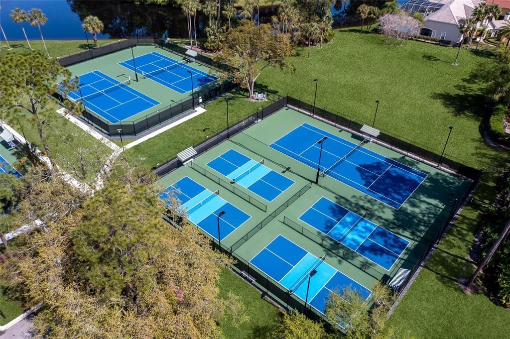 Community pickleball courts