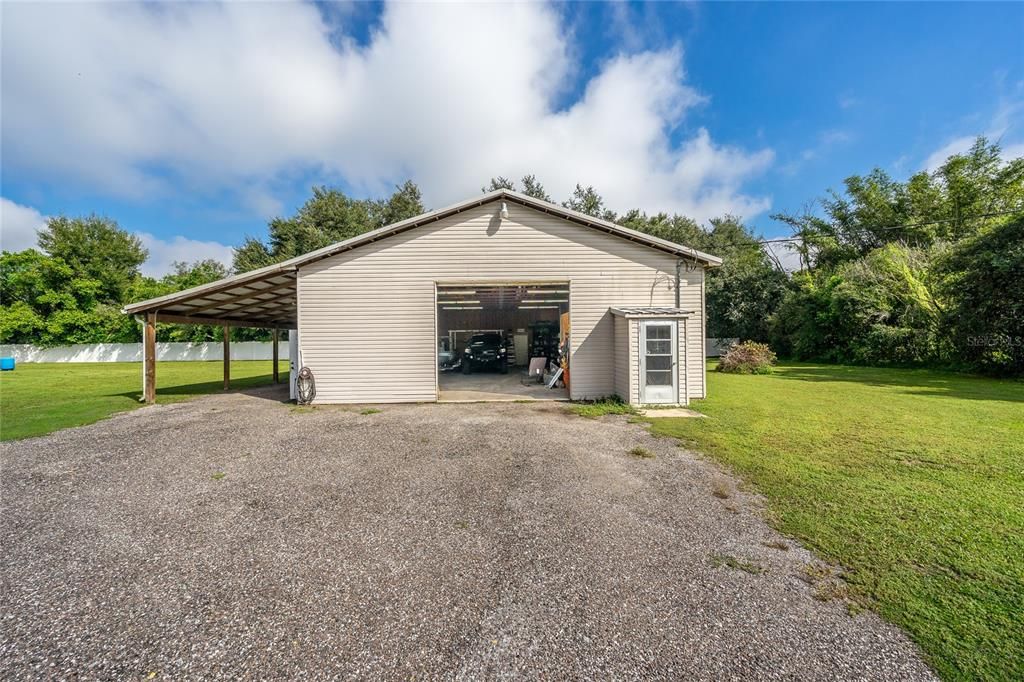 For Sale: $475,000 (3 beds, 2 baths, 1572 Square Feet)