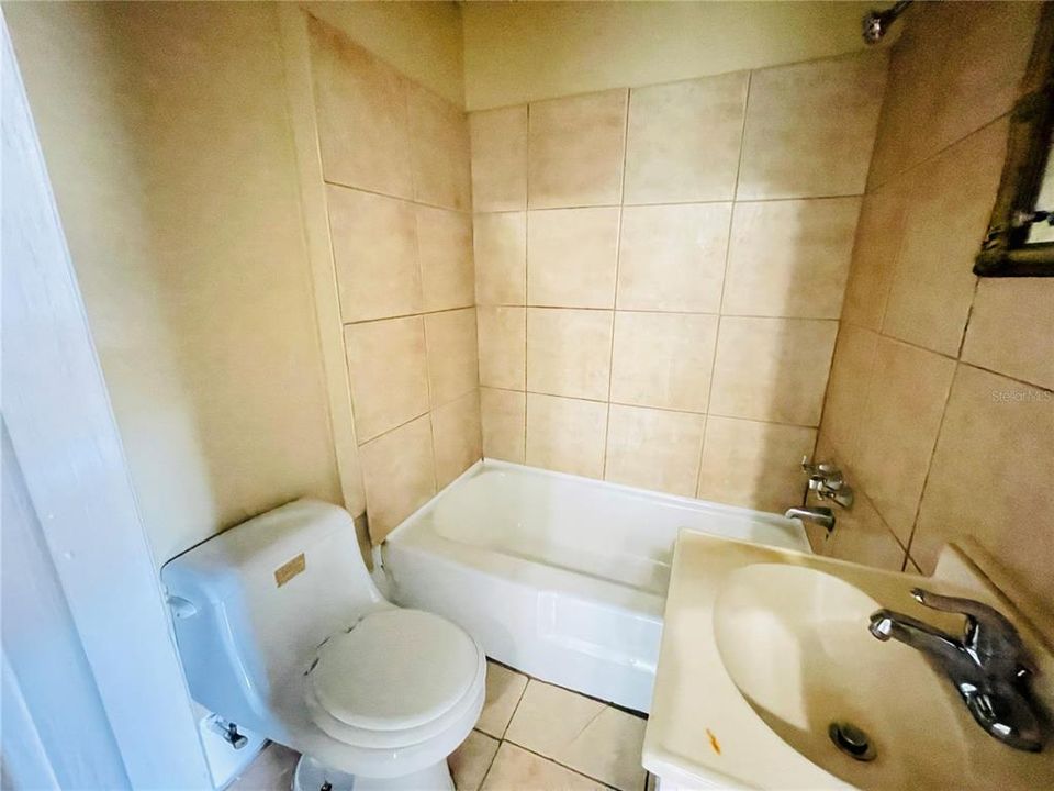 Bathroom 1 En Suite