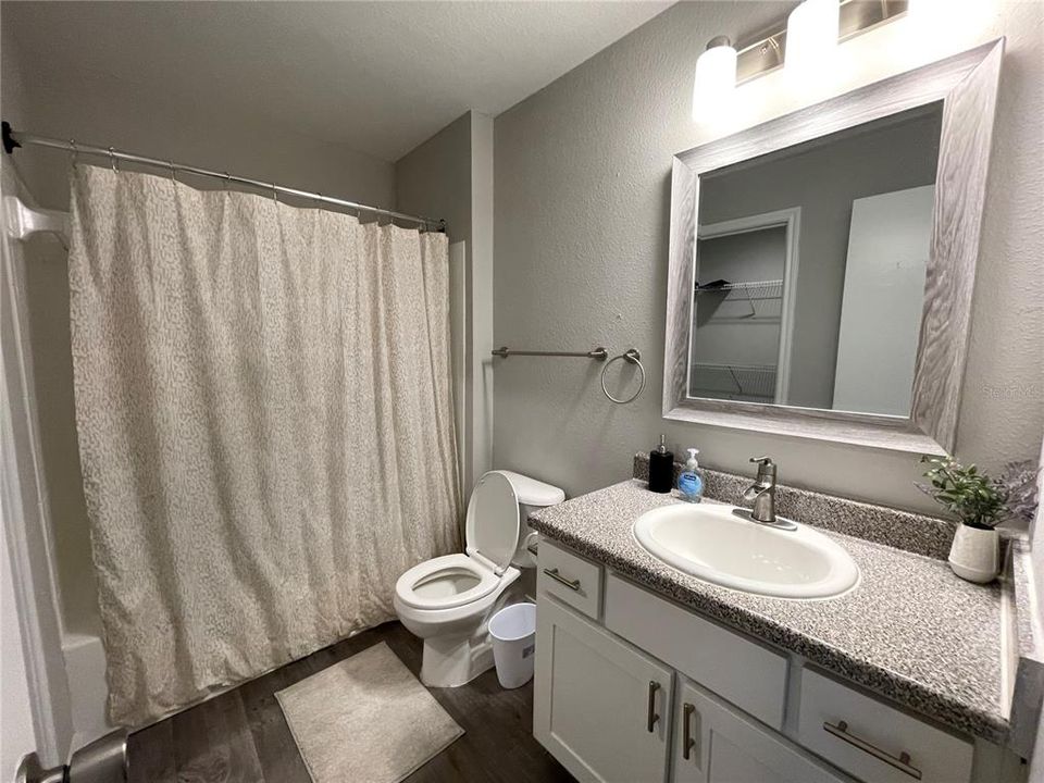 For Rent: $1,645 (3 beds, 3 baths, 849 Square Feet)