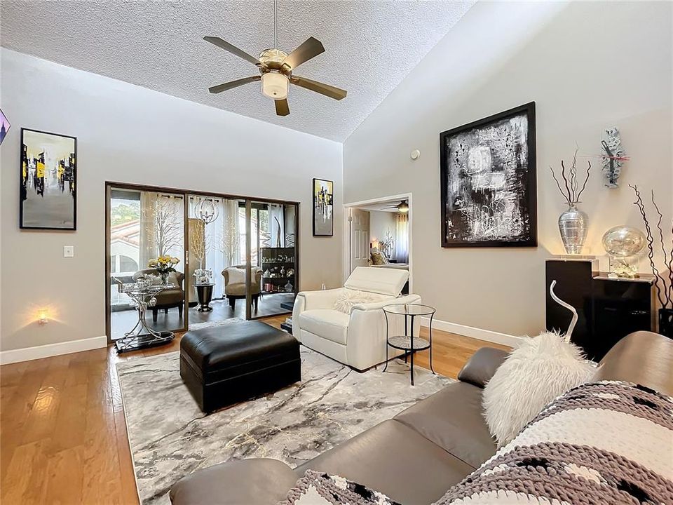 Vaulted Ceiling in Family room