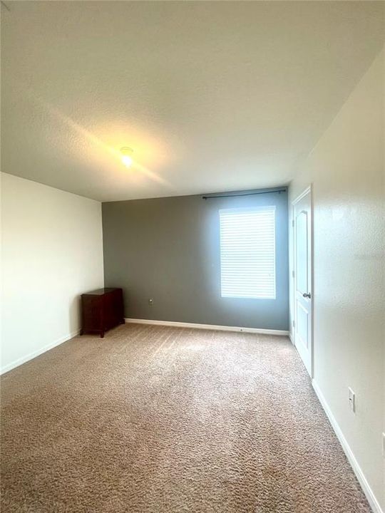 For Rent: $2,500 (4 beds, 2 baths, 2526 Square Feet)