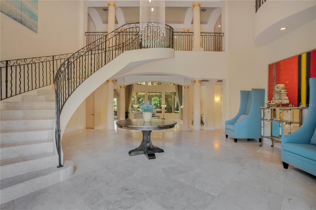 For Sale: $5,500,000 (6 beds, 7 baths, 10701 Square Feet)