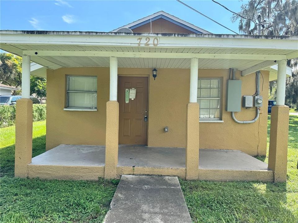 For Sale: $169,900 (3 beds, 1 baths, 780 Square Feet)