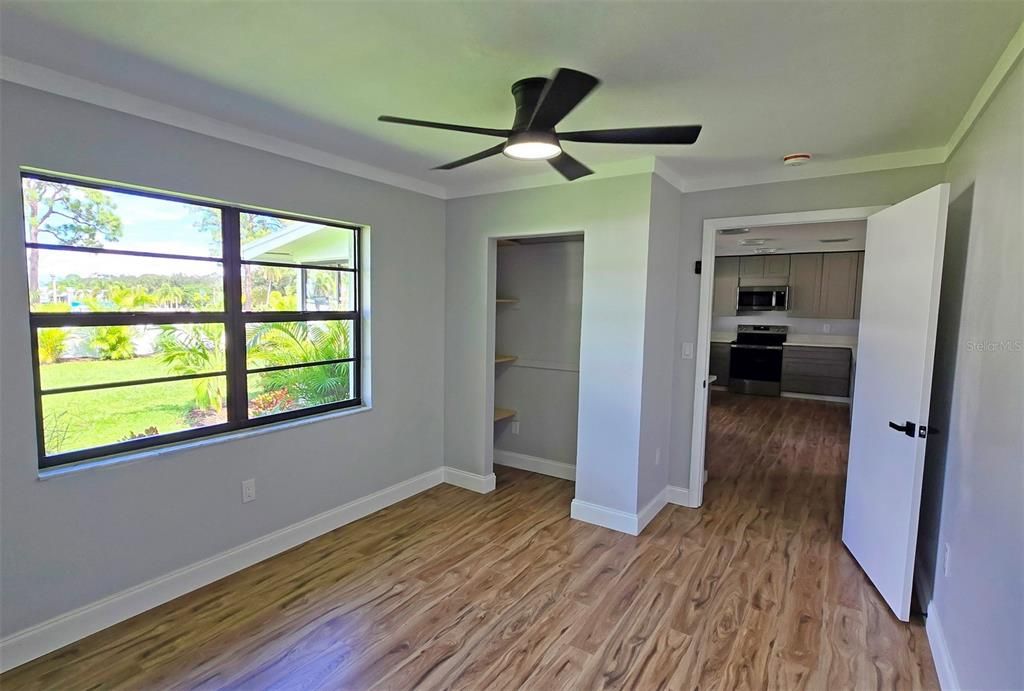 For Sale: $449,000 (3 beds, 2 baths, 1542 Square Feet)