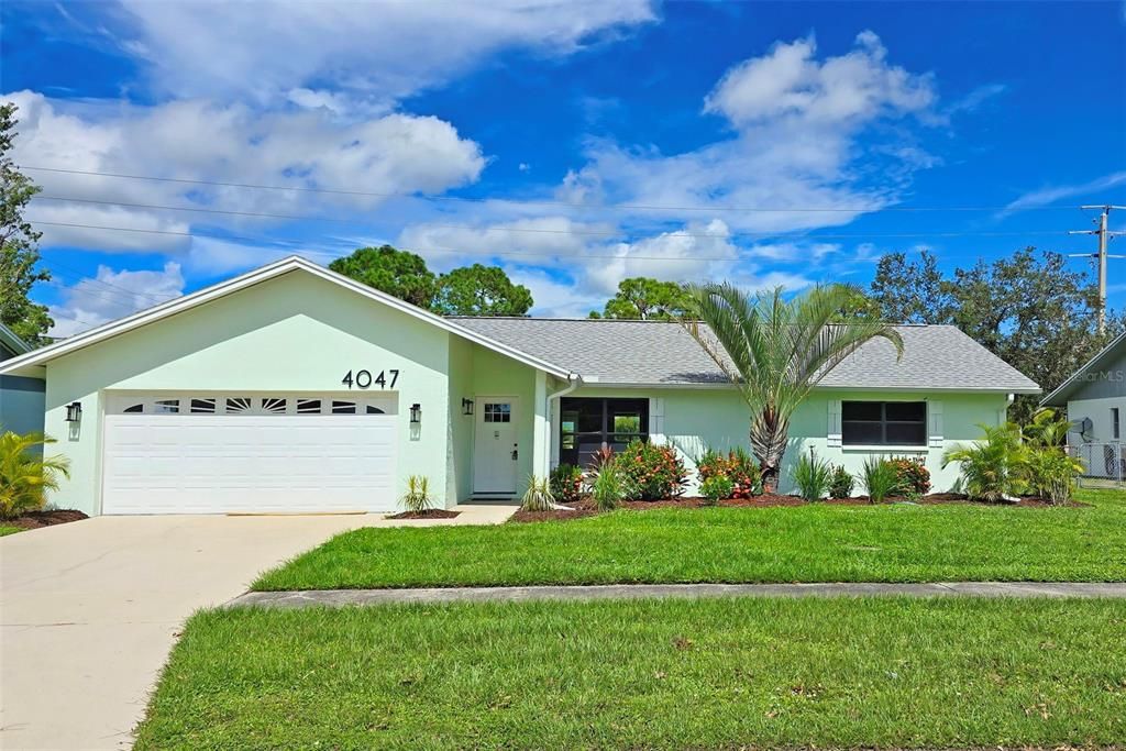 For Sale: $449,000 (3 beds, 2 baths, 1542 Square Feet)