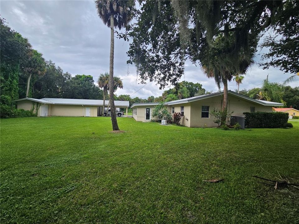 Active With Contract: $440,000 (3 beds, 2 baths, 1504 Square Feet)