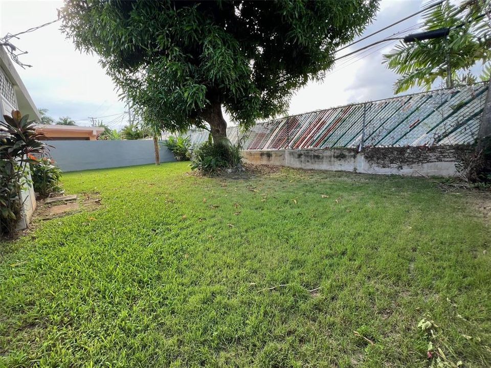 En Venta: $399,000 (3 camas, 2 baños, 1600 Pies cuadrados)