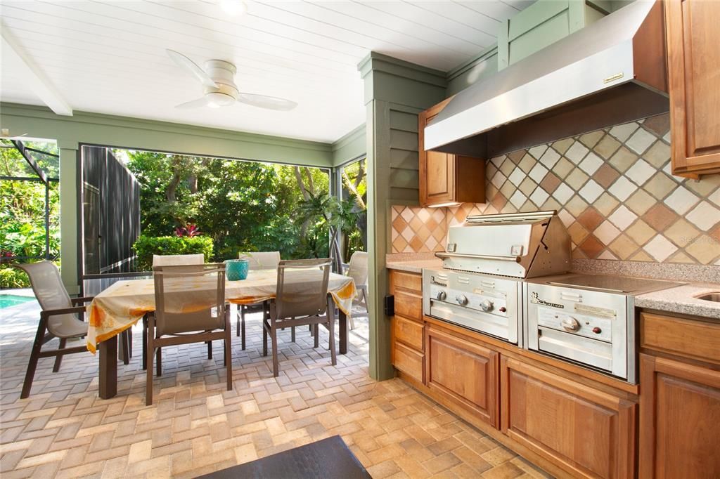 Outdoor Kitchen and Dining Area