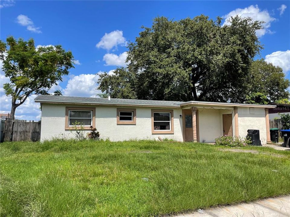 For Sale: $285,000 (3 beds, 2 baths, 1478 Square Feet)