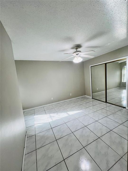 For Rent: $1,950 (3 beds, 2 baths, 1142 Square Feet)