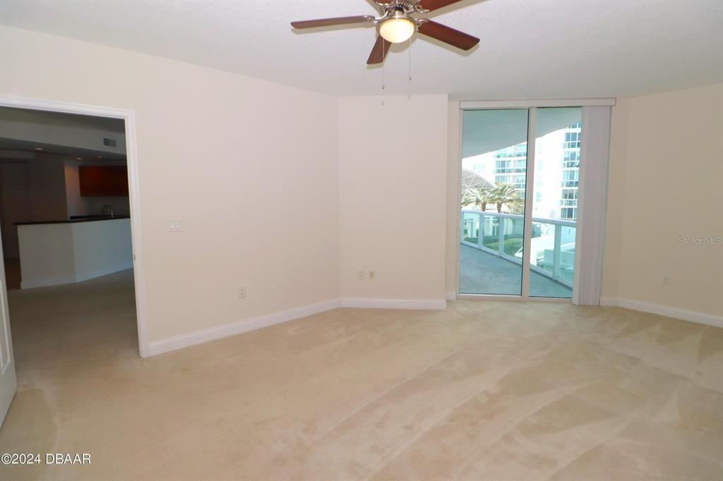 For Rent: $2,000 (2 beds, 2 baths, 1660 Square Feet)