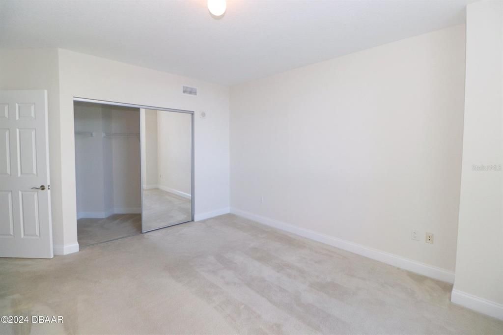 For Rent: $2,000 (2 beds, 2 baths, 1660 Square Feet)