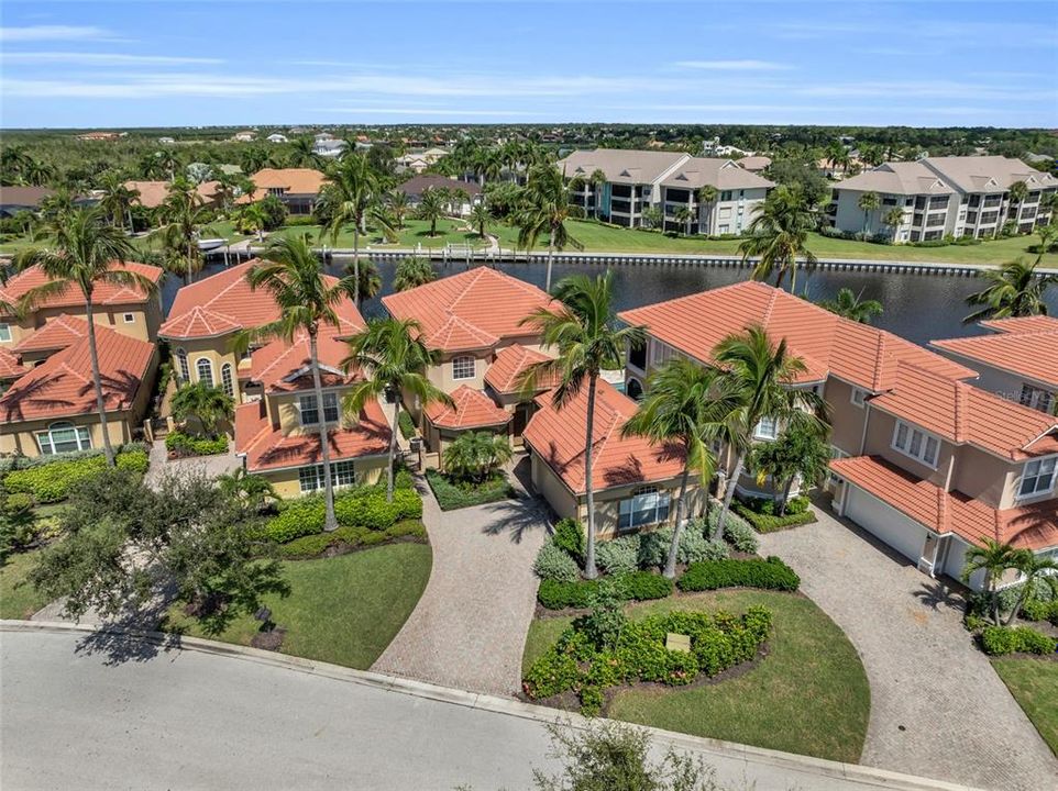 For Sale: $1,180,000 (3 beds, 2 baths, 2338 Square Feet)