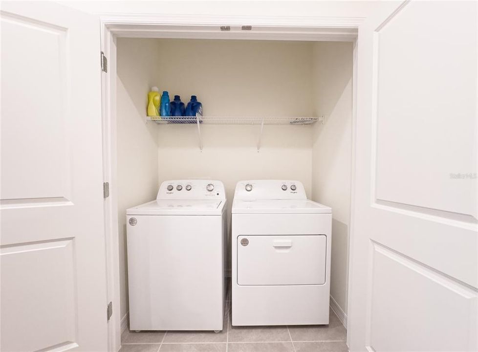 Step into your bright primary bedroom, where morning rays gently coax you awake. With ample closet space and a serene, minimalist design, this room makes every day feel like a fresh start. Plus, the soft carpet under your toes is just the right touch for those easy mornings. ????