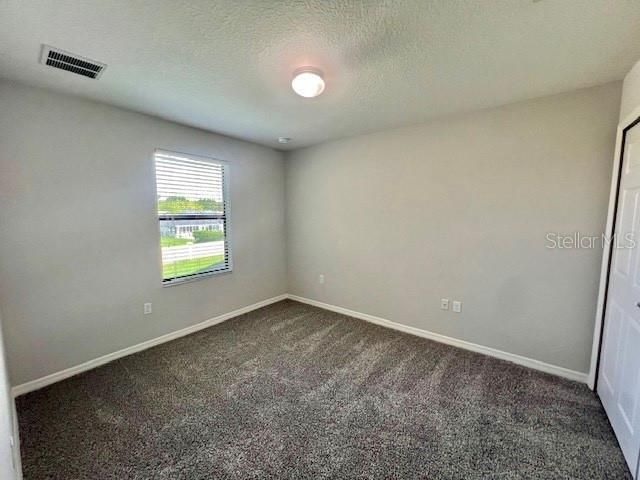 For Rent: $2,100 (3 beds, 2 baths, 1744 Square Feet)