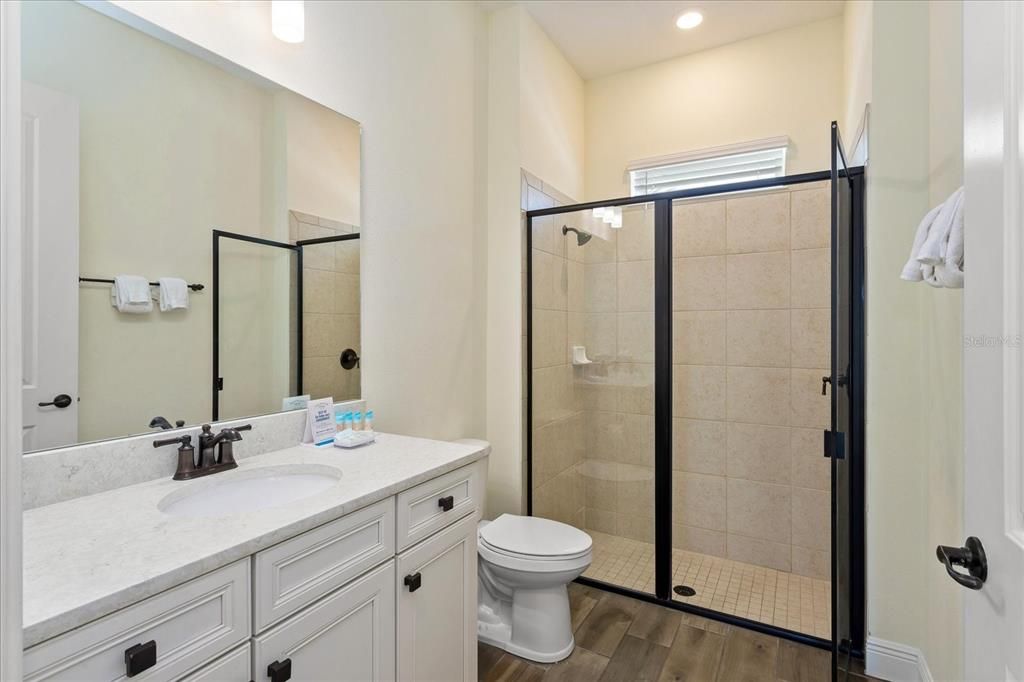 For Sale: $479,900 (2 beds, 2 baths, 1188 Square Feet)