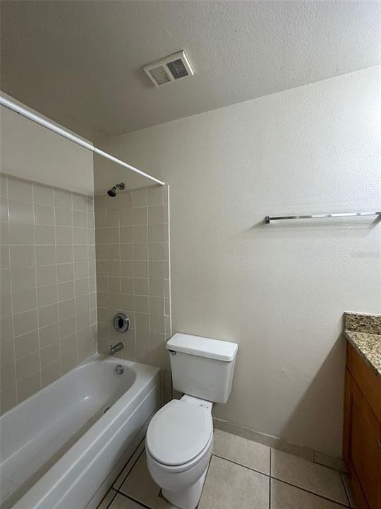 For Rent: $1,650 (2 beds, 2 baths, 937 Square Feet)