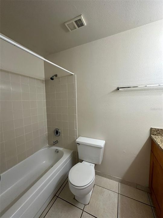 For Rent: $1,650 (2 beds, 2 baths, 937 Square Feet)