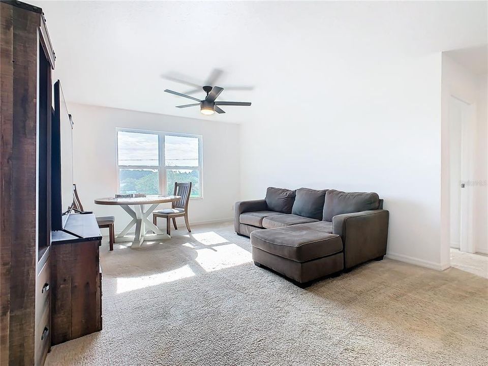 For Sale: $459,000 (4 beds, 2 baths, 2560 Square Feet)