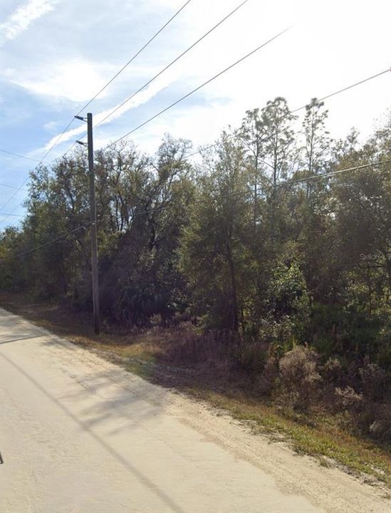 En Venta: $54,000 (2.16 acres)