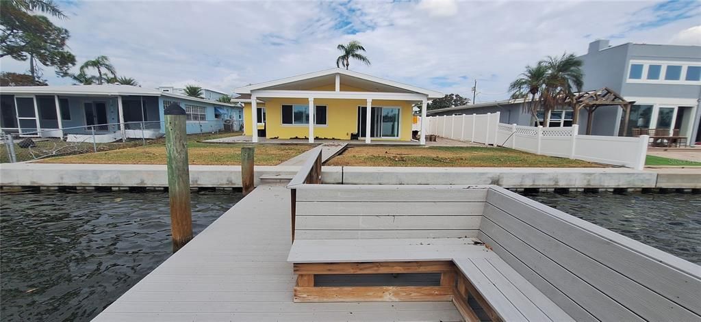 For Sale: $700,000 (3 beds, 2 baths, 1493 Square Feet)