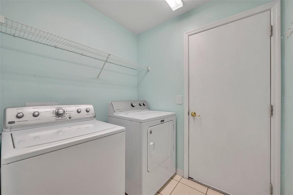 For Sale: $269,000 (2 beds, 2 baths, 1507 Square Feet)