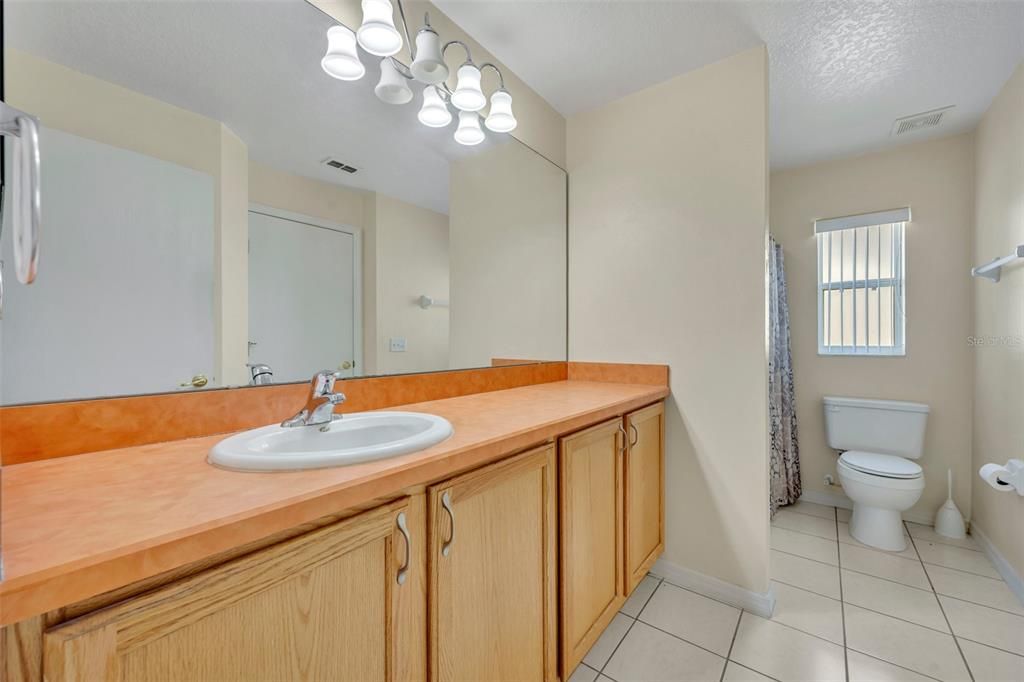 For Sale: $269,000 (2 beds, 2 baths, 1507 Square Feet)